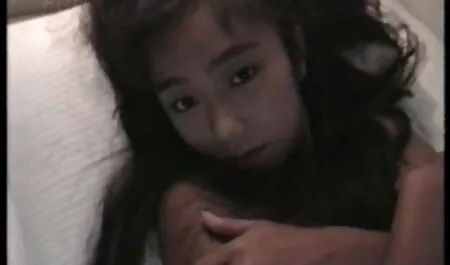Bela Roménia em um hotel privado com gestão inglês extremamente sexo gostoso na escola desconfortável com seu pau grande, pronto para fazer qualquer coisa para o hóspede