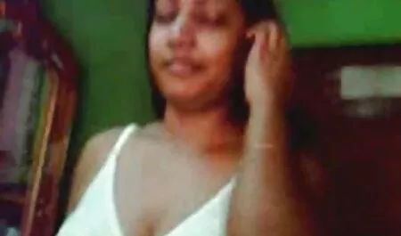 Belo Ébano modelo pornô em meias, surpresa de brancos mulher transando até gozar com sexo