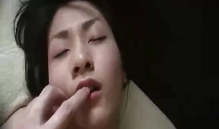 Delicioso vídeo pornô com mulheres negras chocolate falo para uma estrela pornô