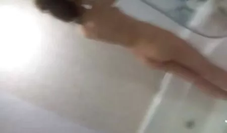 Eu uso quero ver mulher gostosa metendo lingerie bonita e na cama com seu amante