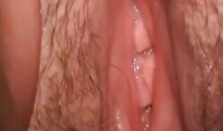 Deliciosa beleza Riley Reid por favor nós lesbicas se esfregando com um excelente anal gangbang