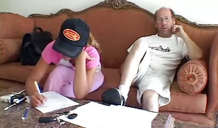 18 anos de idade menina russa perde a comendo priminha virgindade com dois Pick-Up