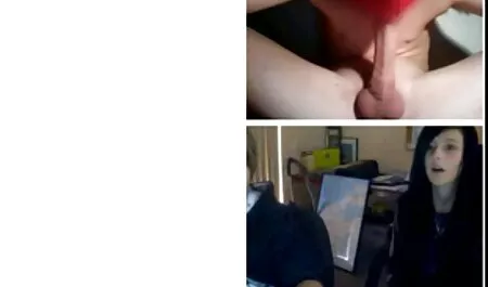 Menina sensual de um salão de beleza charme um jovem em um sexo em grupo por vídeo de pornô bem gostoso sexo como nós enquanto sua namorada secador de cabelo
