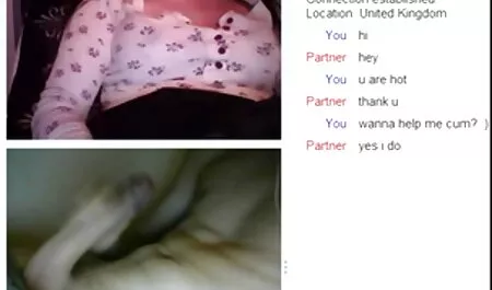A filha seduz seu padrasto e video de porno na academia dá uma foda anal dura para um carro novo de seu pai