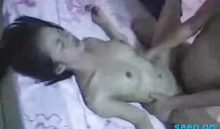 Em uma festa no escritório de seu marido, a loira conheceu o amor de sua rica e ele prometeu que iria mantê-la durante todo o ano se ela lambesse seu ânus como um ano atrás xvideos gostosa brasileira e as garotas russas concordaram em fazê-lo, mas a surpresa não termina aí porque ela também para chupá-lo. e deixe-se ser fodida no cu