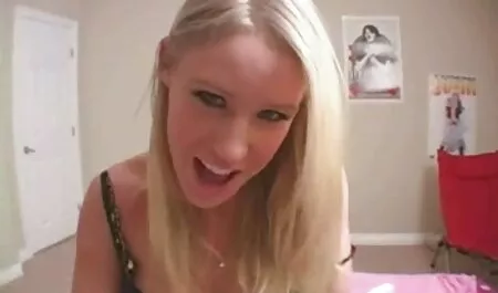 Meia-calça menina espólio se transforma em enormes buracos anais cheios de esperma quente, Bunda caiu na net novinha transando fluindo água