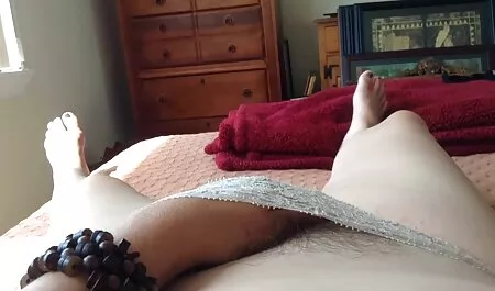 A educação para uma loira com bunda é sempre a prioridade máxima, mas é videos de sexo com morenas má sorte que ela se apaixone por um amigo professor e uma vez que ela o amou, e esse cara não é estúpido e foder com uma garota é uma irritação em sua buceta e bunda
