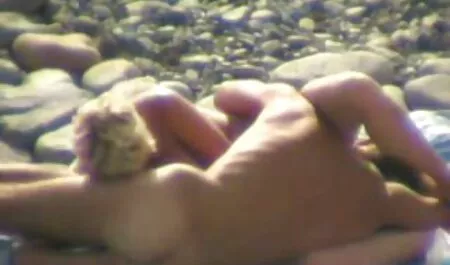 Hottie sexo gostoso com animais Mia Malkova com uma bela e poderosa Bunda, acalmar uma pessoa vem muito mais tarde quando relaxa