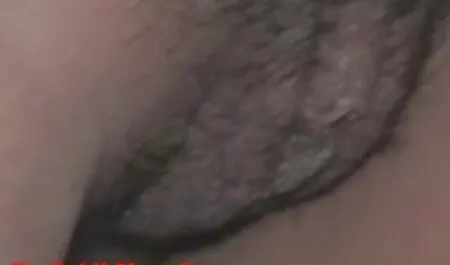 Dois namorada bonito woo trepando com a cunhada com um pau grande, duplo, boquete, primeiro