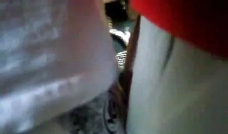 Garota pega masturbando vizinho ao lado está cutucando na sala em suas mãos vídeo pornô com loira com vibrador e calcinha dela e ele terá que encantar o buraco de seu suor tanto tempo para os agricultores para entrar em sua buceta, e eu, e um desejo de sexo.