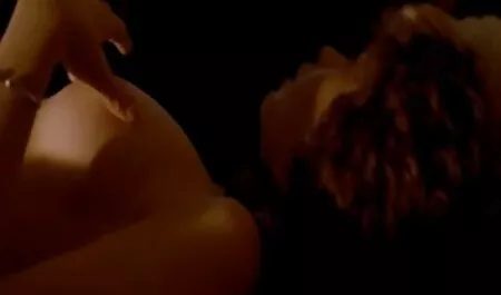 Alemão maduro com filme porno com negras dildo tocam com uma burro de uma jovem amaturki